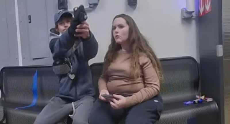 Ohio Man Arrested After Allegedly Attempting to Shoot Police Officer Inside Walmart decoding=