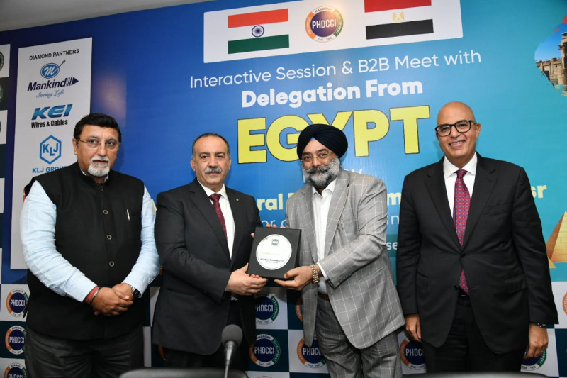 excellent-relations-12b-trade-target-by-2030-governor-of-assiut-province-egypt-at-phdcci-b2b-summit