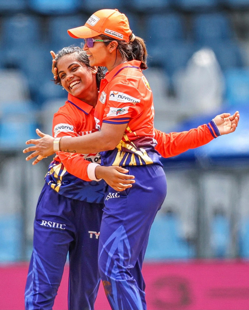 13-Year-Old Swara Jadhav Claims Purple Cap as SoBo Mumbai Falcons Lift Inaugural T20 Mumbai Women's League Trophy decoding=