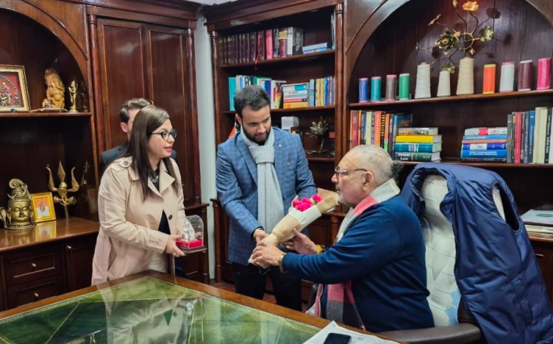 MODIFI India team, meets Hon'ble Minister of Textiles, Sri Giriraj Singh to explore strategic trade finance solutions for Indian textile exporters decoding=