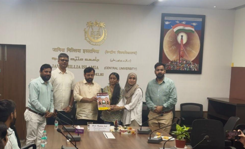 jamia-millia-islamia-releases-second-volume-of-retail-therapy-magazine