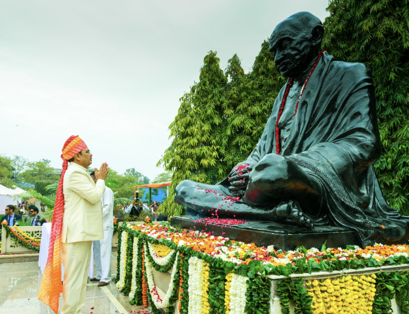 rajasthan-punjab-and-ladakh-mark-77th-republic-day-with-ceremonial-pride-tributes-and-public-participation