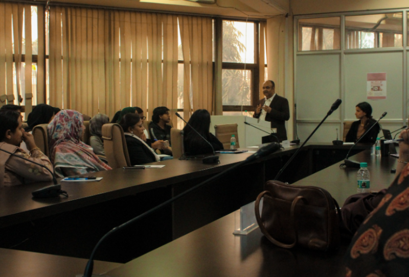 jmi-organizes-two-day-hands-on-workshop-on-natural-building-techniques