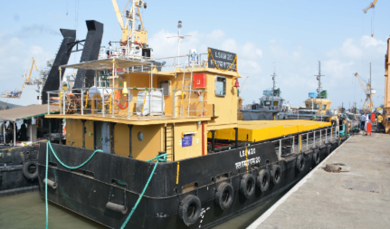 delivery-of-sixth-ammunition-cum-torpedo-cum-missile-barge-lsam-20-yard-130