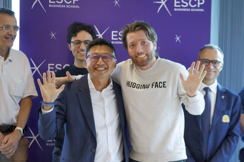 escp-business-school-and-hugging-face-provide-access-to-open-source-ai-platform-for-11000-students
