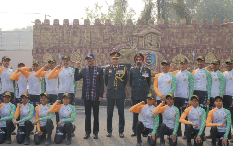 minister-of-state-for-defence-interacts-with-ncc-cadets-at-republic-day-camp-2026