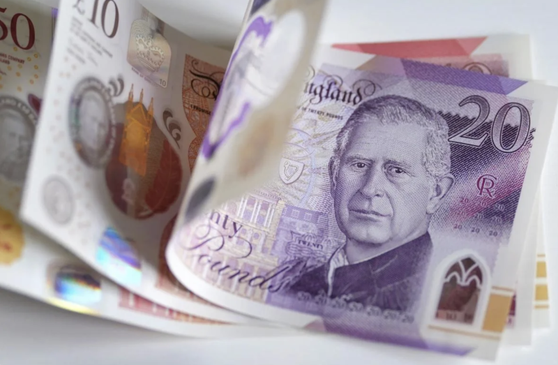 London: DWP Confirms Early Benefit Payments Amid Holiday Rush decoding=