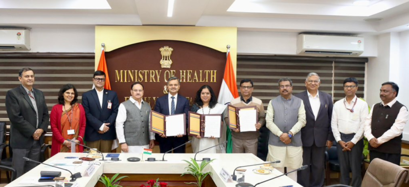 ministry-of-health-and-family-welfare-signs-mou-with-banaras-hindu-university-and-ministry-of-education-to-provide-support-to-institute-of-medical-sciences-bhu-on-the-lines-of-new-aiims-set-up-under-pmssy
