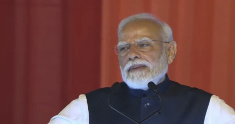 top-national-news-pm-modi-inaugurates-mysuru-youth-centre-centre-releases-109-lakh-crore-to-states