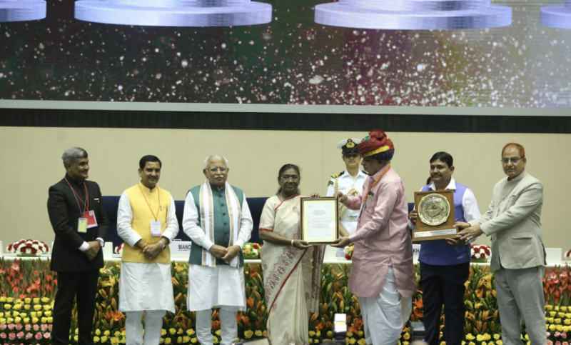 swachh-survekshan-2024-awards-ceremony-held-in-new-delhi-president-honours-rajasthans-dungarpur-and-jaipur-greater-municipal-corporation