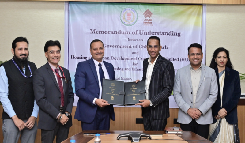 ashwini-vaishnaw-takes-oath-as-cabinet-minister-in-modi-30-pm-modi-sworn-in-for-historic-third-term-alongside-72-ministers