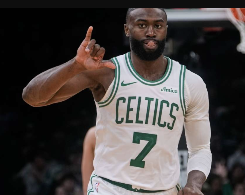 jaylen-browns-30-point-performance-leads-boston-to-fourth-straight-victory