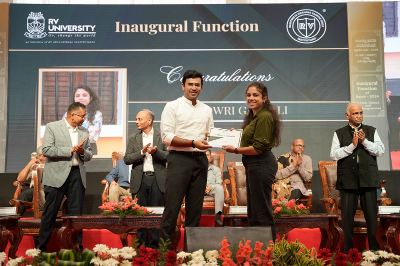 mp-tejasvi-surya-inaugurates-rv-universitys-btech-pg-2024-batch-stresses-on-indias-global-opportunities