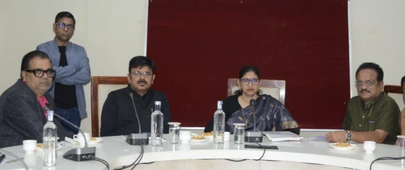 review-meeting-held-in-raipur-on-fortified-rice-kernel-frk-arrangements-for-kharif-marketing-year-202526