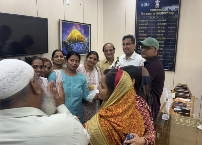 jaipur-collector-ensures-continuity-of-education-for-34-rte-students-after-sudden-school-closure