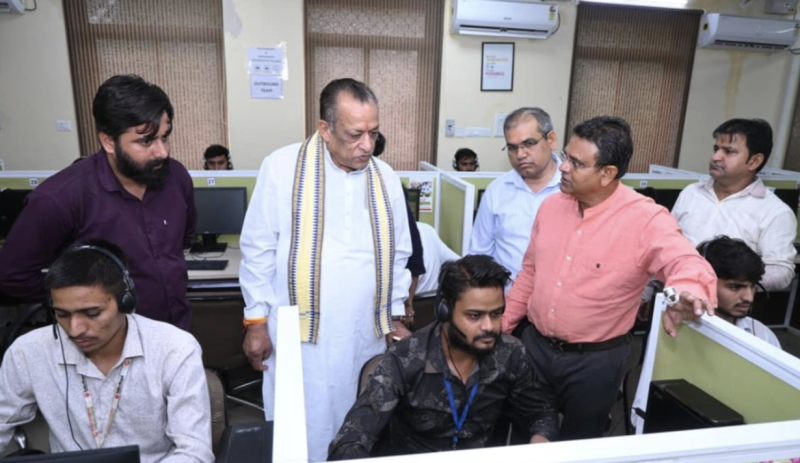 rajasthan-animal-husbandry-minister-conducts-surprise-inspection-of-mvu-call-centre-5-absent-employees-face-action