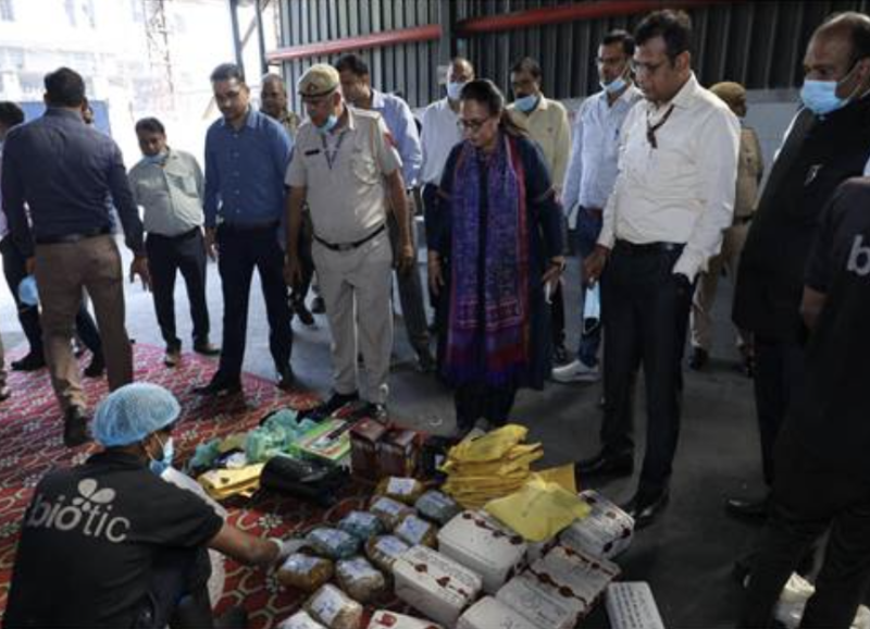 cbic-destroys-49-lakh-foreign-cigarettes-73-kgs-of-drugs-and-gutkapaan-masala-and-e-cigarettes-under-specialcampaign40