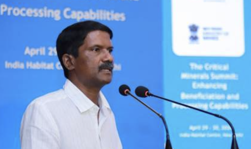 Mines Ministry Inks MoU with Shakti Sustainable Energy Foundation for Providing Knowledge Support in the Field of Critical Minerals decoding=