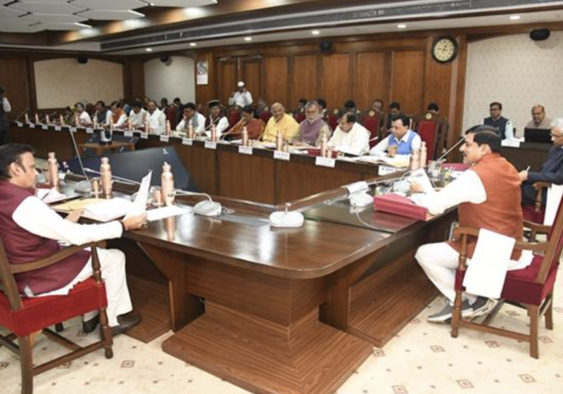 bhopal-news-council-of-ministers-approves-1-crore-financial-assistance-for-family-of-martyred-inspector-sharma
