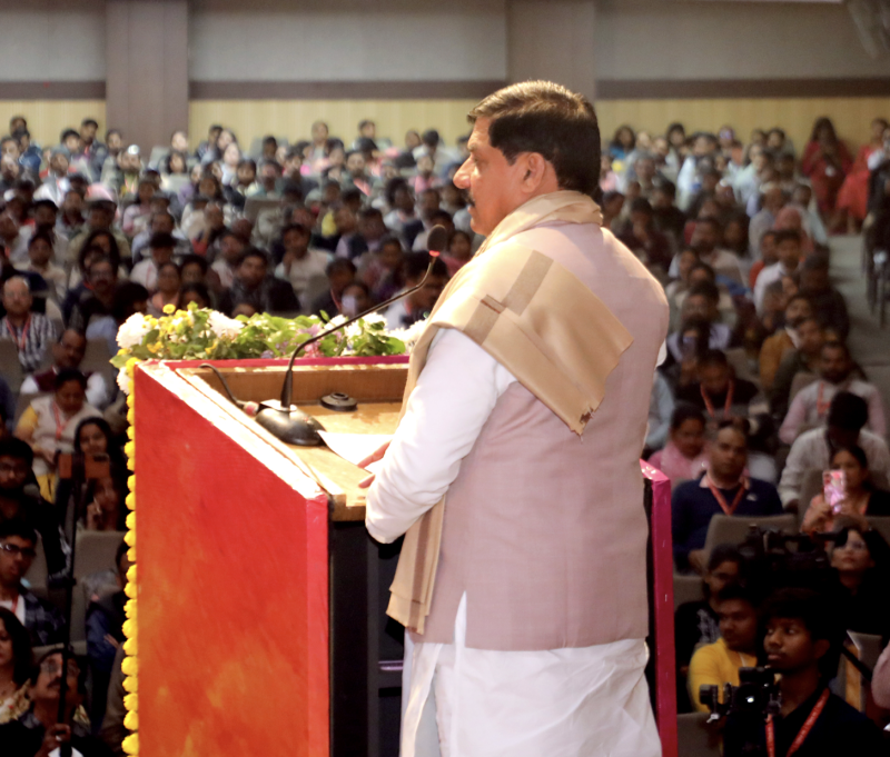 Chief Minister Dr. Mohan Yadav  addresses ‘Vishwarang–2025 Tagore International Literature & Arts Festival’