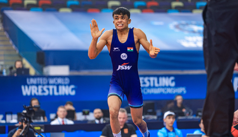 Aaryan Claims 48kg Silver; Prathamesh and Arush Earn Bronze on Opening Day of Men's Freestyle at U17 World Championships decoding=