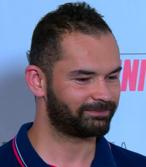 jmi-alumnus-akhil-sheoran-part-of-indias-50-metre-rifle-3ps-mens-gold-medal-winning-team-in-asian-games-2023-at-china