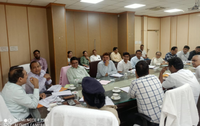 Additional Chief Secretary of Tribal Area Development Department Emphasizes Working on Weak Indicators of SDG Goals 5 and 10 in Meeting with Departments decoding=