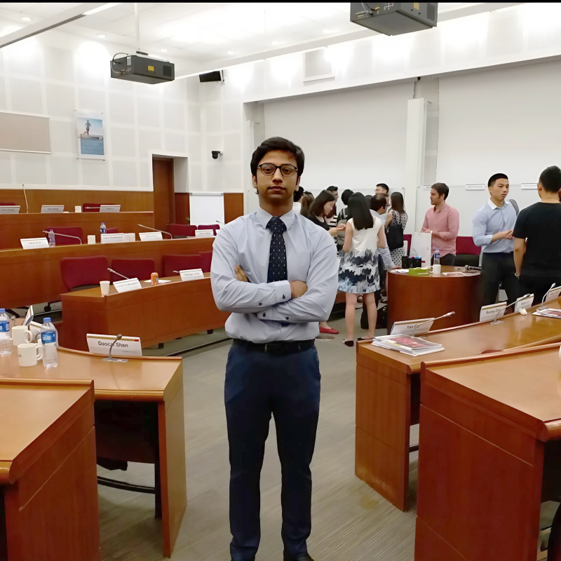 revolutionizing-education-how-hybrid-learning-and-ai-are-shaping-the-future-of-personalized-learning