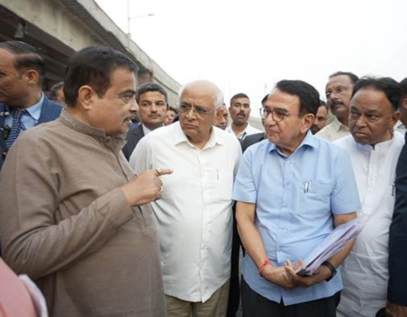 union-minister-nitin-gadkari-reviews-progress-of-6-lane-nh-48-shamlajimotachiloda-section