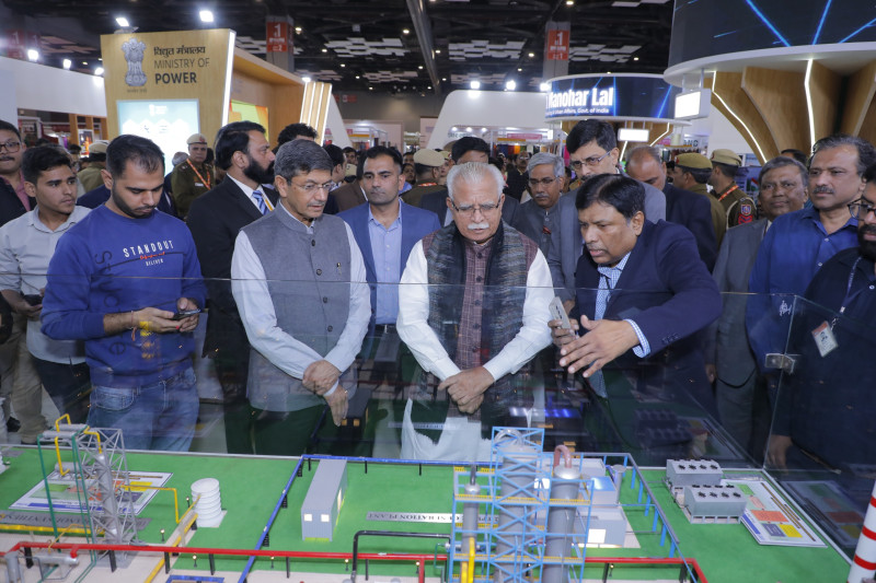 honble-minister-of-power-and-housing-urban-affairs-shri-manohar-lal-visits-ministry-of-power-and-ntpc-pavilions-at-iitf-2024