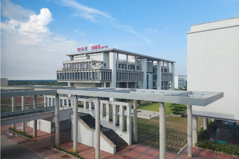 pm-to-review-naxal-terror-ai-in-policing-strategies-at-national-police-chiefs-meet-at-iim-raipur