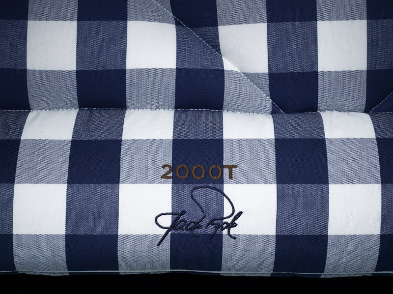 hstens-celebrates-100-years-of-excellence-with-limited-edition-anniversary-bed