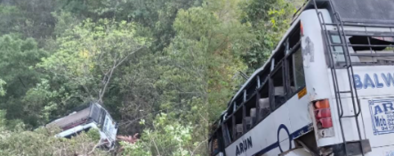 10-pilgrims-killed-terrorists-ambush-pilgrims-in-jammu-and-kashmir