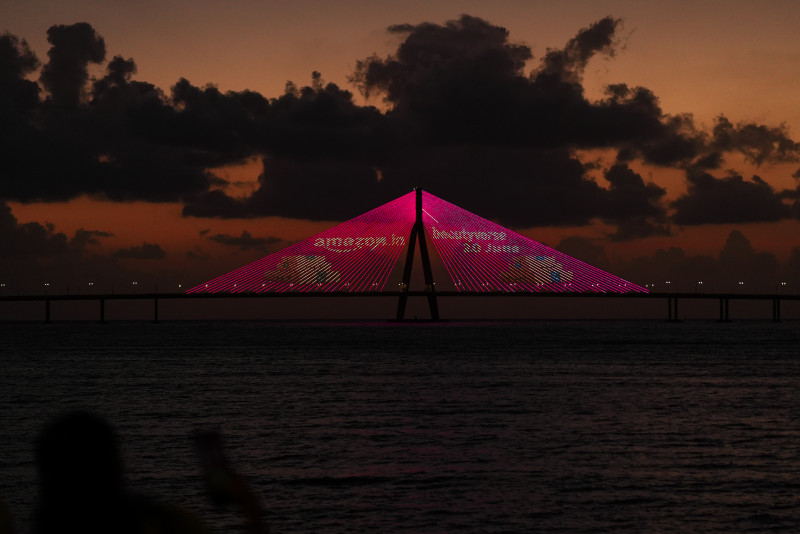 Amazon India Lights Up Mumbai's Iconic Bandra-Worli Sea Link with a Landmark Spotlight Activation Ahead of Beautyverse 2026 decoding=