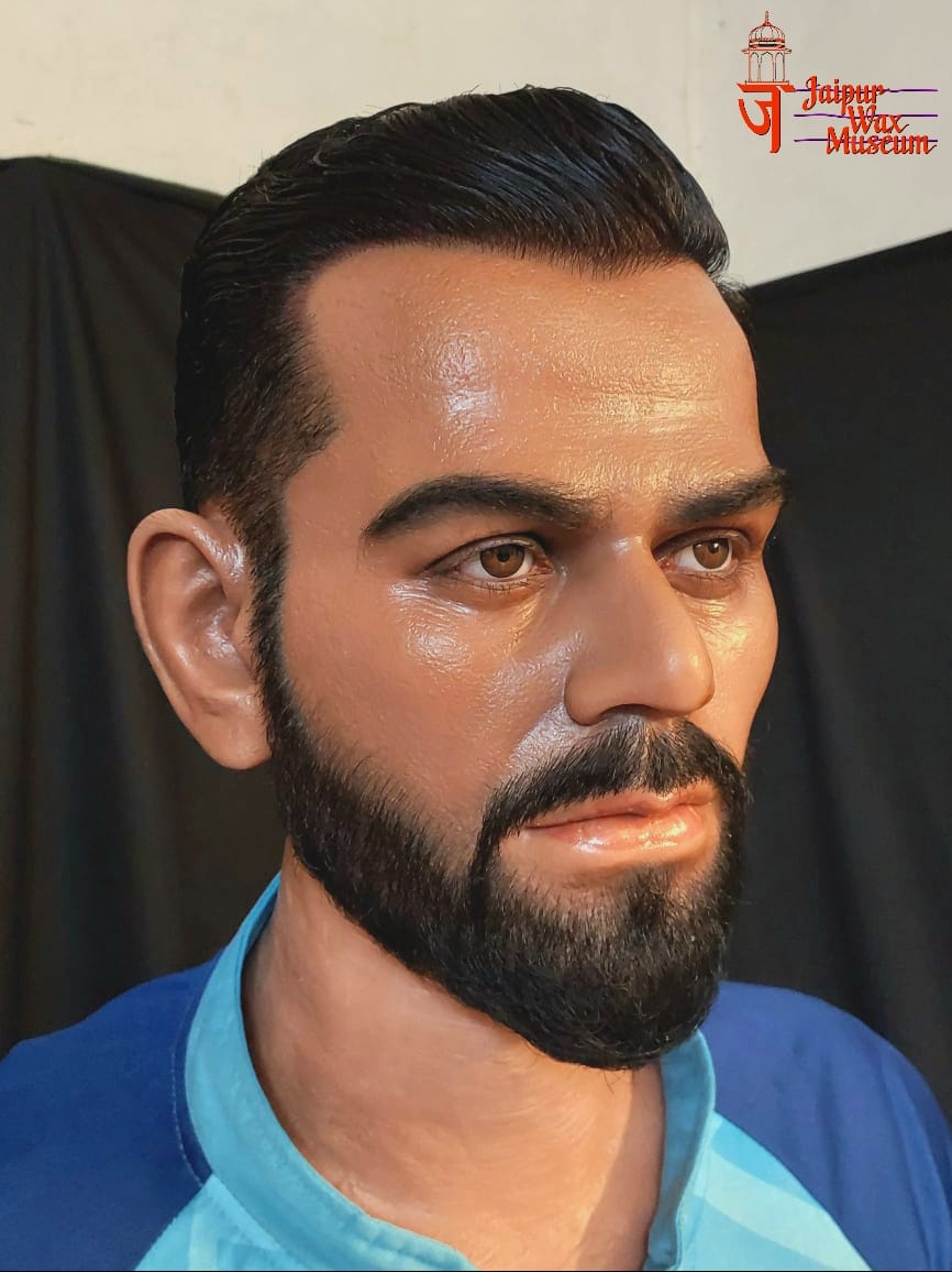 virat-kohlis-wax-statue-unveiled-at-jaipur-wax-museum-on-world-heritage-day