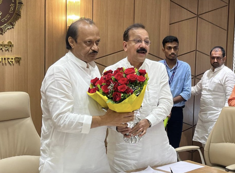 ncp-leader-baba-siddique-shot-dead-in-mumbai-two-arrested