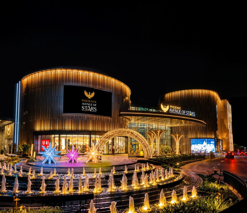 the-phoenix-mills-limited-reimagines-phoenix-marketcity-pune-as-phoenix-avenue-of-stars
