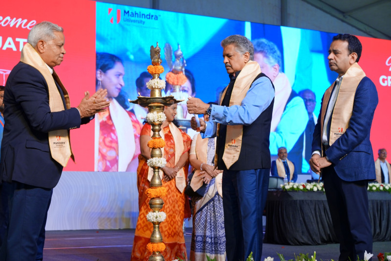 956 Degrees Conferred at Mahindra University's 4th Annual Convocation decoding=