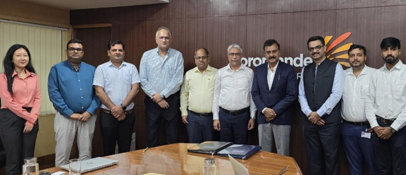 coromandel-international-limited-and-mahindra-krish-e-partner-to-provide-drone-spraying-services-for-indian-farmers