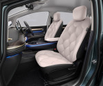jsw-mg-motor-india-available-at-inr-1724800-and-baas-price-of-inr-1224l-inr-45km