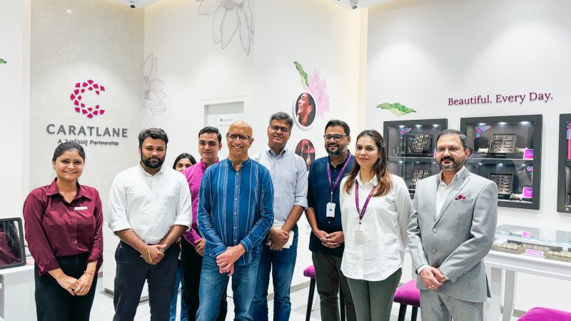 titans-retail-expansion-in-chandni-chowk-six-iconic-brands-take-center-stage