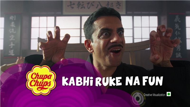 chupa-chups-unveils-an-innovative-shape-of-fun-campaign-introducing-cat-feet-and-crawler-jelly-shapes