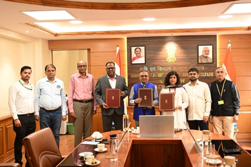 indusind-bank-limited-ibl-and-bharat-financial-inclusion-limited-bfil-sign-mou-with-ministry-of-agriculture-and-farmers-welfare-government-of-india-to-launch-bharat-sanjeevani-krishi-utthan-initiative-supporting-farmer-producer-organizations
