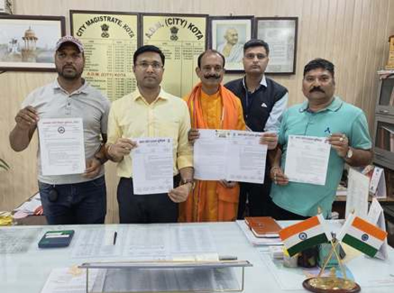 10000-auto-rickshaw-drivers-join-kota-cares-initiative-after-4000-hostel-owners-introduce-student-friendly-reforms