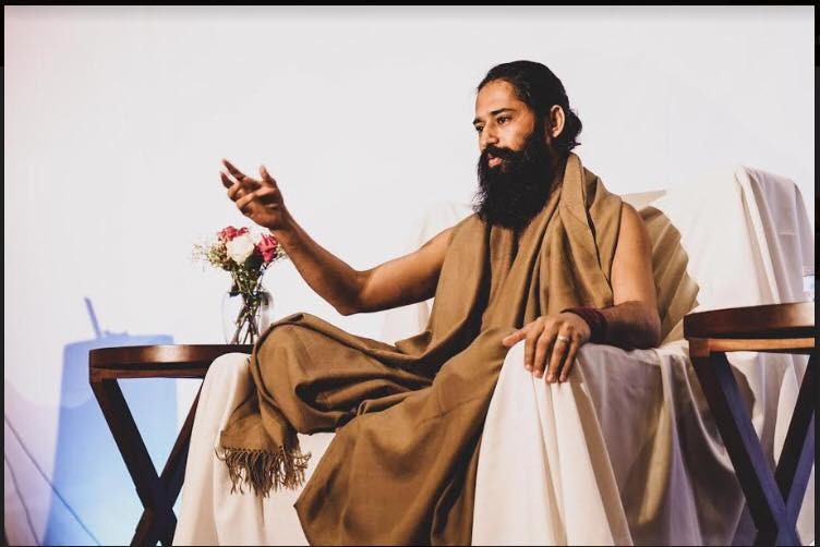 Grandmaster Akshar graced the Global Leadership Conference as an elite speaker decoding=