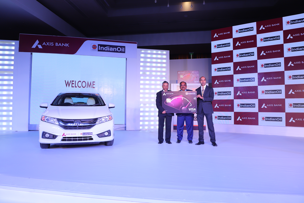 Axis Bank launches co-branded credit card with IndianOil Corporation decoding=