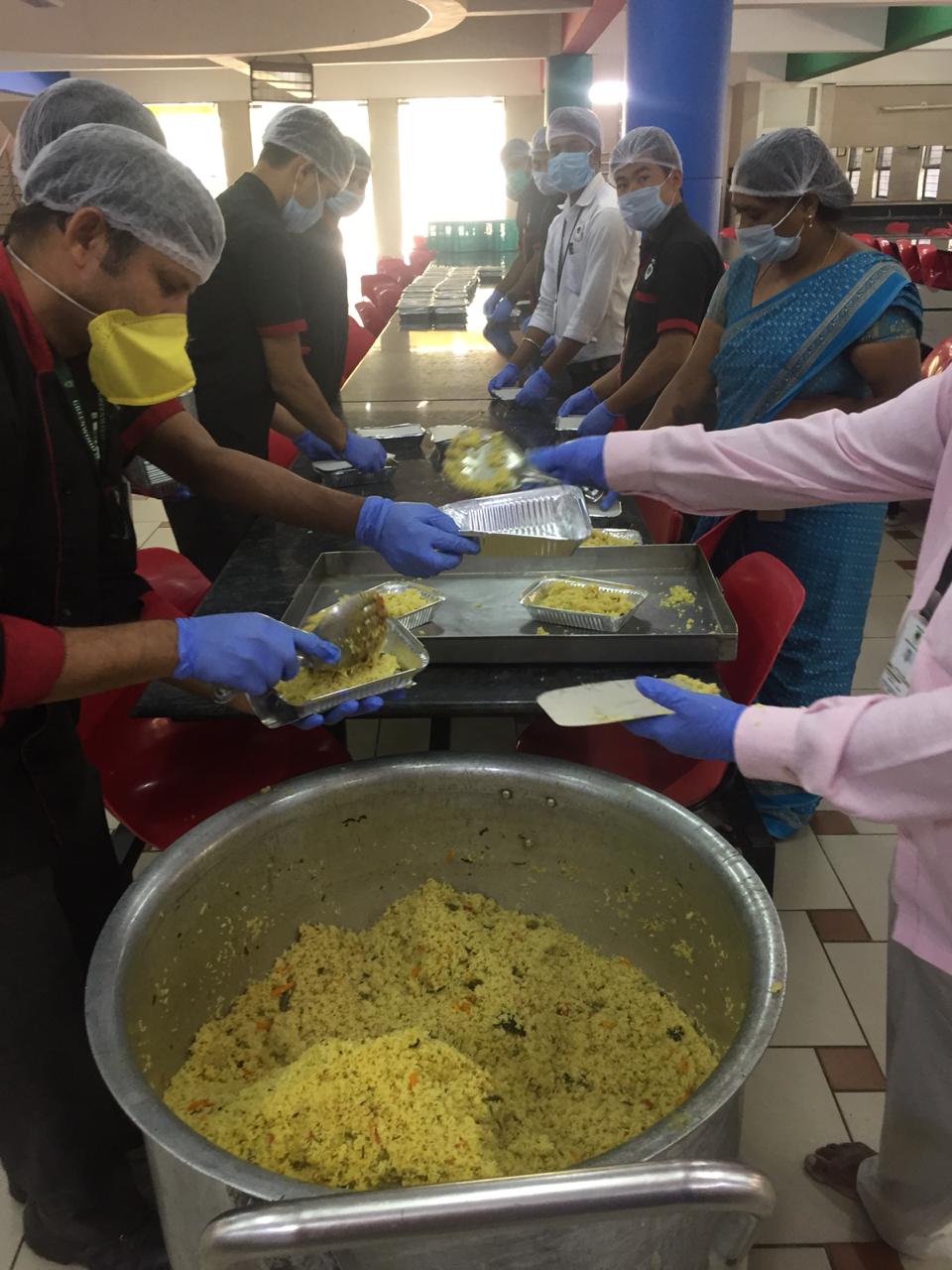 covid-19-lockdown-greenwood-high-international-school-comes-forward-to-help-the-needy