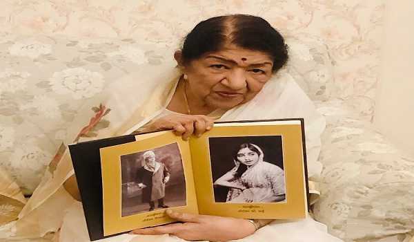 lata-mangeshkar-makes-instagram-debut
