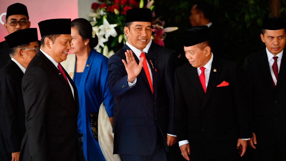 indonesias-president-joko-widodo-sworn-in-for-final-term