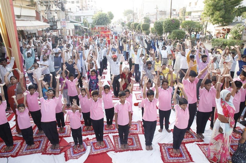 751-differently-abled-individuals-embrace-the-power-of-yoga-for-heart-on-the-5th-international-yoga-day